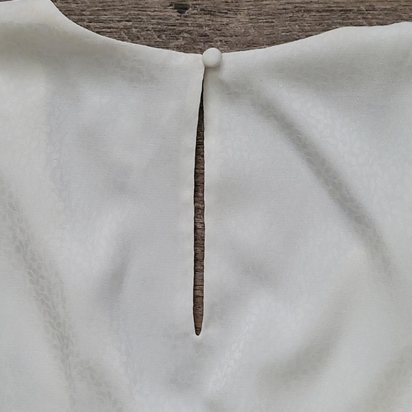 Express Romper - Picture 5 of 6